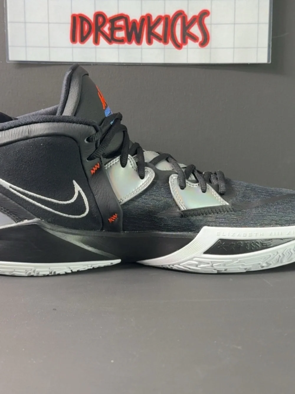NIKE KYRIE INFINITY EP FIRE AND ICE SIZE 14 SNEAKERS DC9134 001